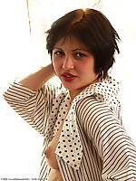hairy cuban girl