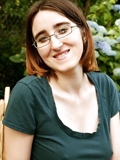 Amber Eating Black Hairy Pussy