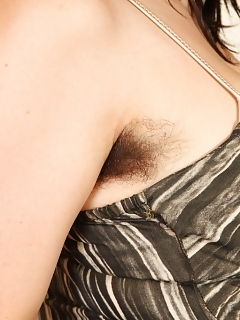 Altaira Hairy 18 Year Old Pussy