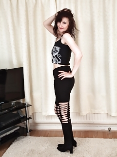 Natasha Hot Black Hairy Pussy