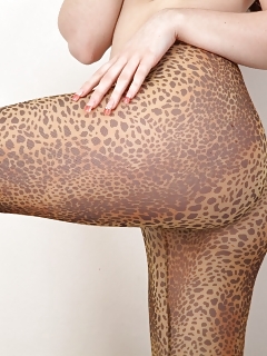 Melody Hairy Indian Girls Groping And Masturbating