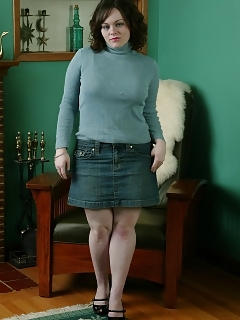 Bianca Hairy Girls Pictures Trailer