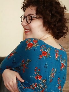 Tamar Hairy Pussy Teen