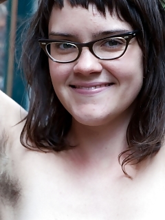 Mona Sexy Legs And Hairy Pussy