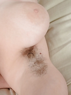 Beryl Friend Accidently Cums In Wife Hairy Pussy