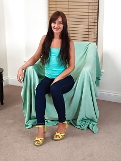 Megan Naked Girls With Hairy Stomachs