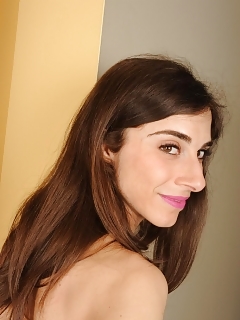 Abbey Redhead Hairy Jlp Pussy