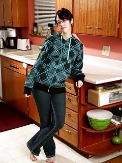 Jeong Eun Indian Actress Nude Hairy Pussy Pictures