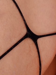 Leona Black Hairy Tongue