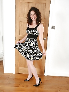 Sativa Hairy French Women