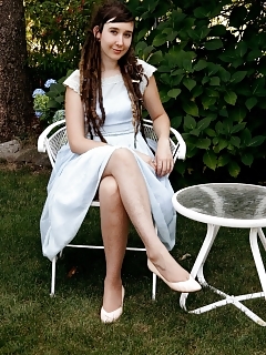 Urtica Hairy Girls XXX