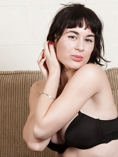 Olive Hairy Young Boy Hot Stepmom