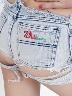 Engelina Hairy Beach Girls