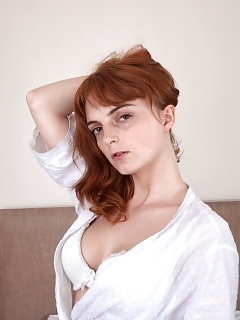 Lola Free Teen Hairy Pussy Vids