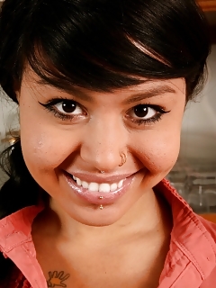 Rhys Atk Natural Valerie