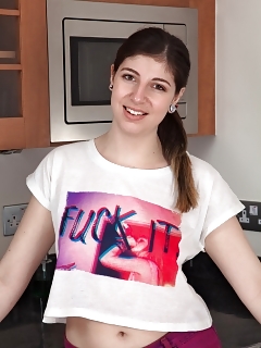 Elly Hairy Parts Pussy